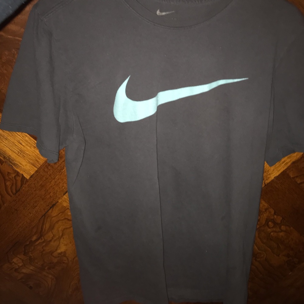 Nike T-shirt